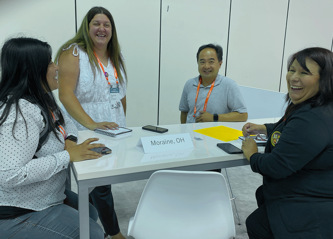 At the Braindate Lounge, participants built new peer relationships and friendships around topics of common interest.