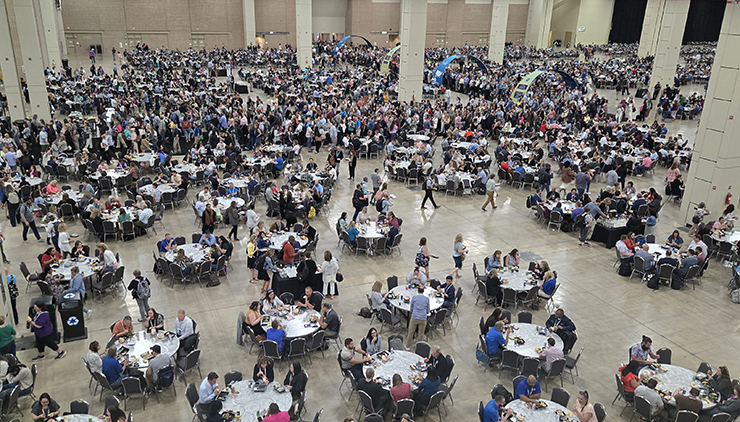 Attendees having lunch with almost 7000 peers
